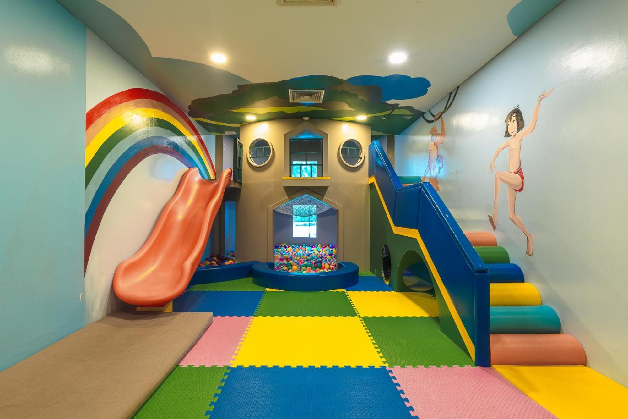 Splash Beach Resort, Maikhao Phuket - Sha Extra Plus Mai Khao Exterior photo A playroom